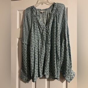 Wonderly Teal Patterned Blouse